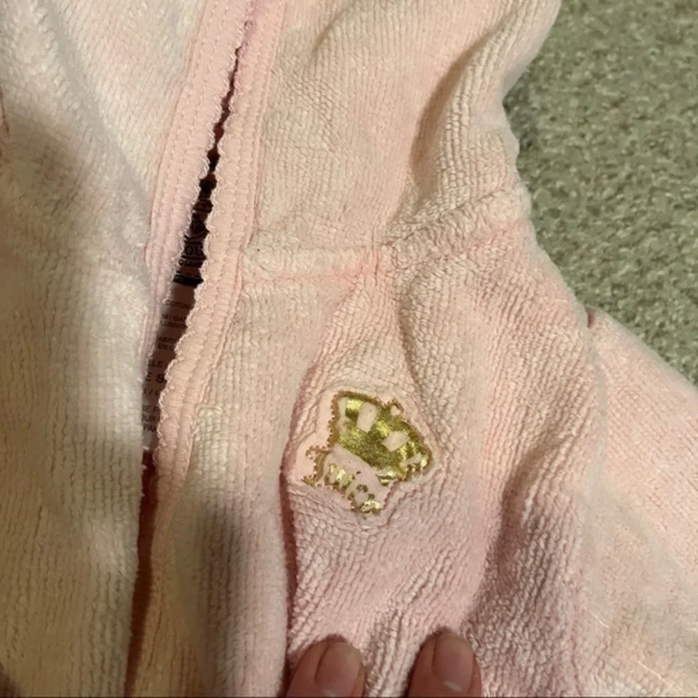 Juicy Couture Baby Pink Hooded Terry Cloth Bathrobe Crown One Size